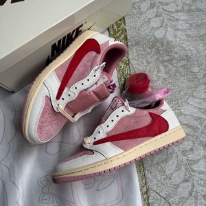 Travis Scott x Air Jordan 1 Low OG "Shy Pink"